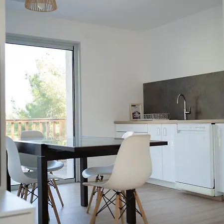 Апартаменты Vue Panoramique Au Mont St Clair *